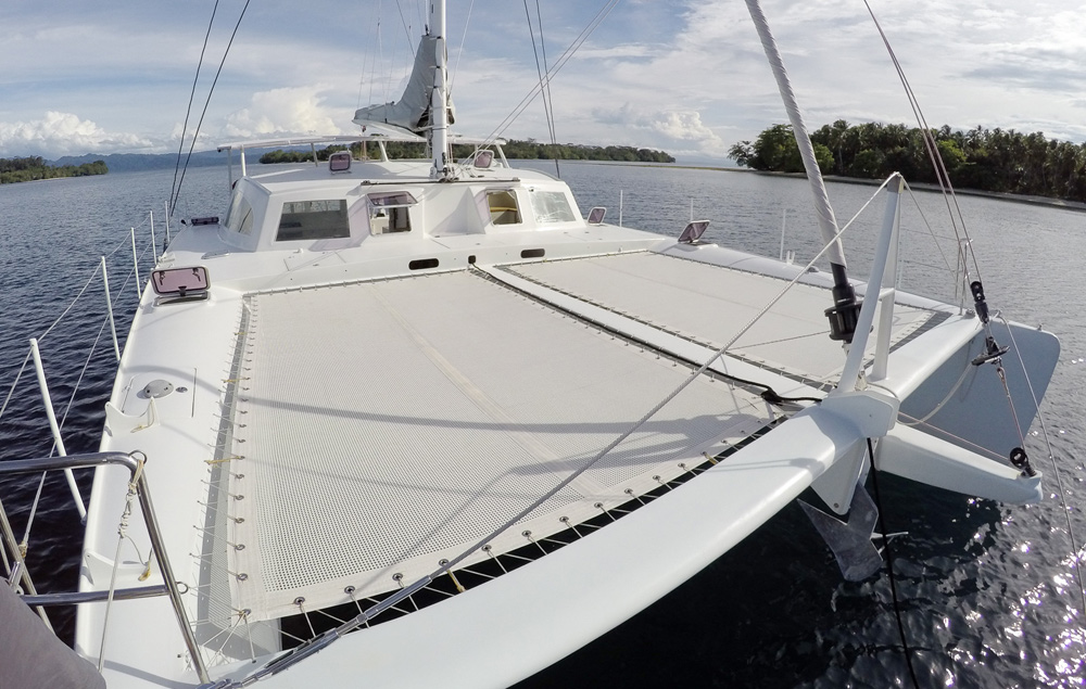 looping 48 catamaran